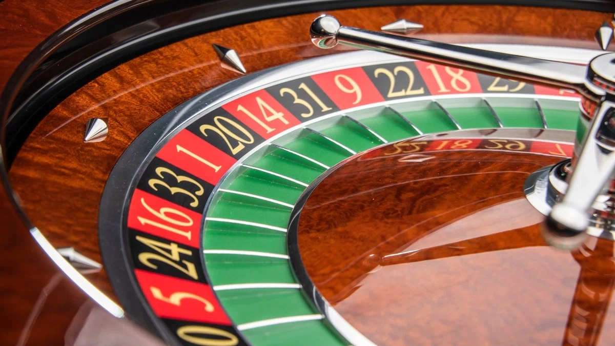 Roulette variations such as multi wheel roulette