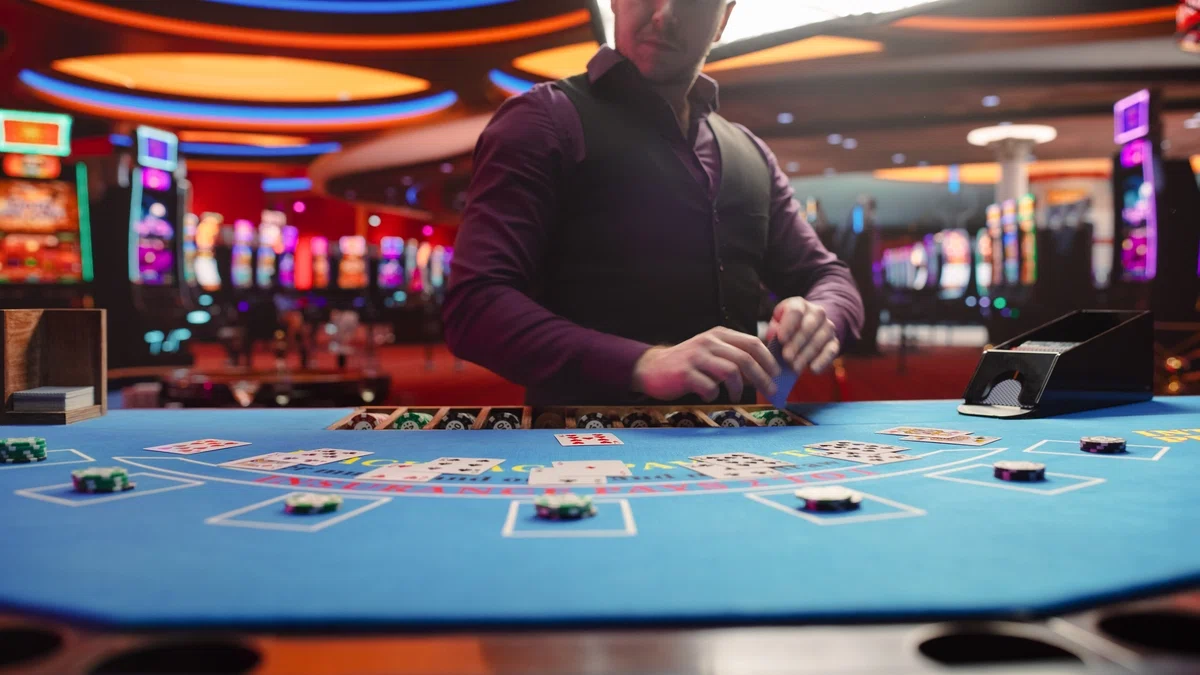 Positives and negatives of the Labouchere system applied to the blackjack casino game