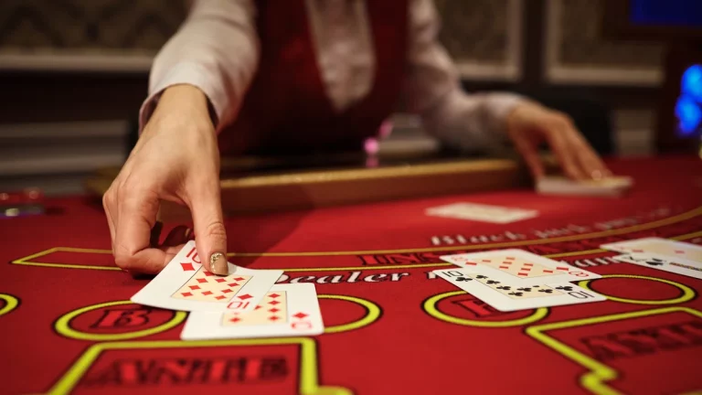 Oscar's Grind bankroll management approach for the blackjack social casino game