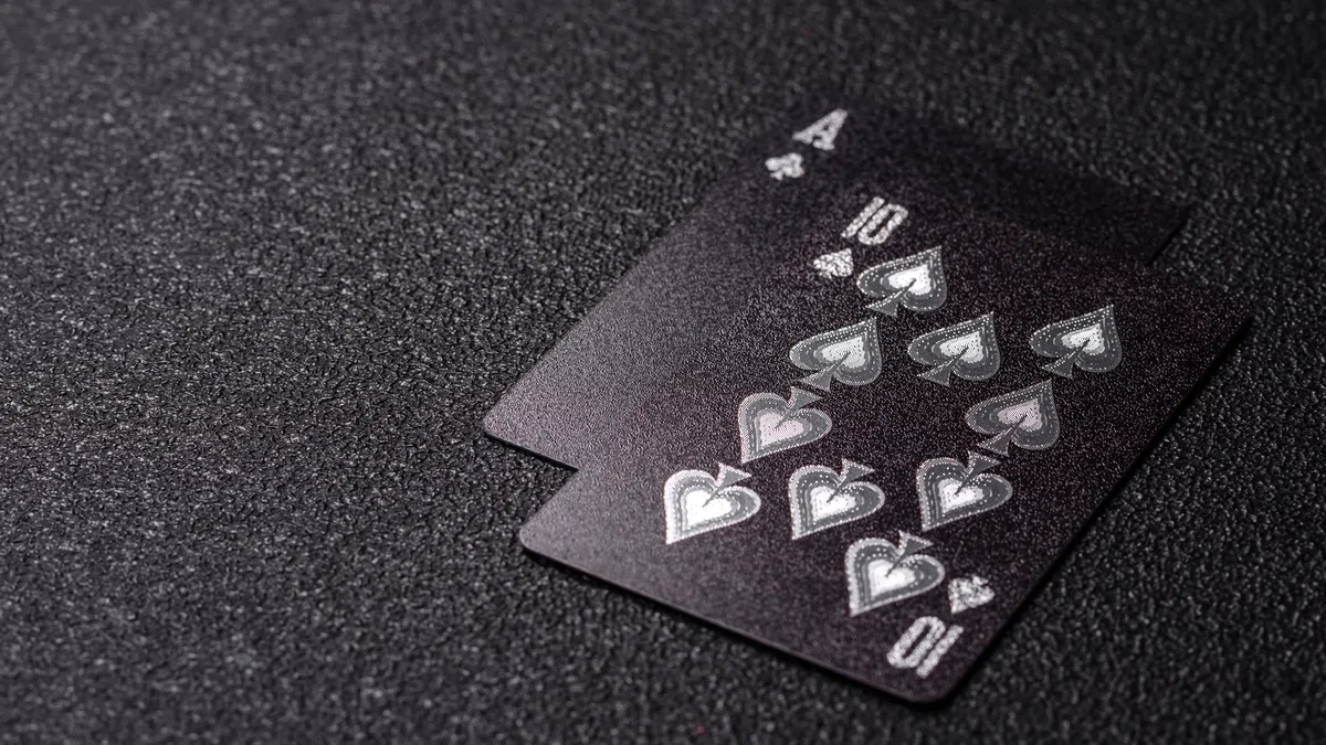 Example of how to use the 6 or 7 card charlie rule in a blackjack casino game