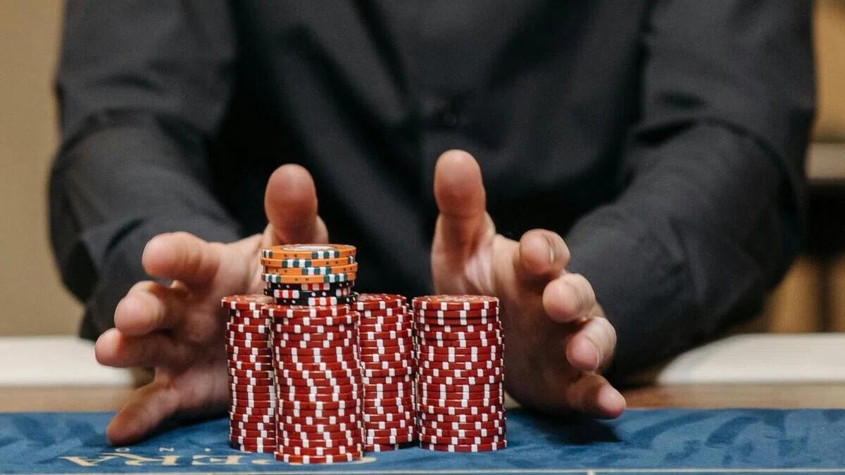 Example on how to play baccarat with the Labouchere management system